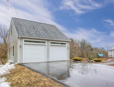 439 Loring Rd, Barre, MA 01005 - photo 3