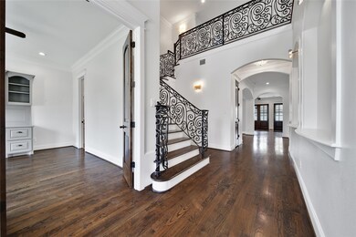 1719 Latexo Dr, Houston, TX 77018 - photo 3