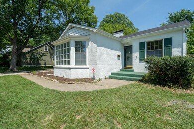 606 Crestland Ave-4