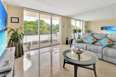Boca Towers unit 306W, Boca Raton, FL 33431 - photo 2