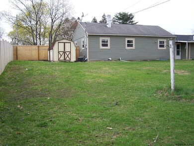 5 Charming Ln, Albany, NY 12211 - photo 3