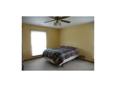 Master Bedroom. Newer carpet, ceiling fan
