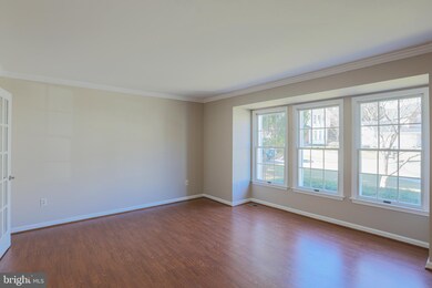 9547 Hallhurst Rd, Nottingham, MD 21236 - photo 4