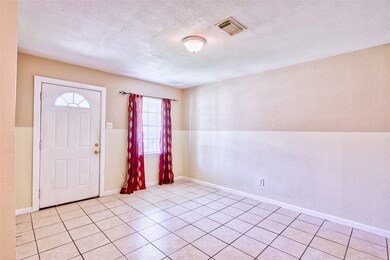 3102 Havner Ln, Houston, TX 77093 - photo 4
