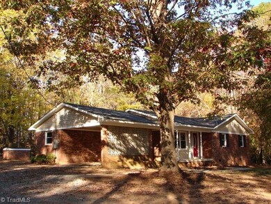 233 Back Creek Rd, Asheboro, NC 27205 - photo 3