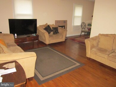 unlisted-address, Temple Hills, MD 20748 - photo 2