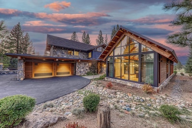 11454 Henness Rd, Truckee, CA 96161 - photo 2