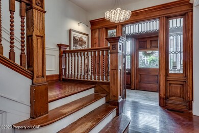 293 S Franklin-9