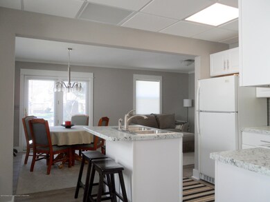 601 Brookland Blvd, Lansing, MI 48910 - photo 5