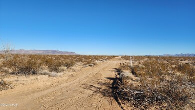 Lot 15 S Angell Rd, Yucca, AZ 86438 - photo 7