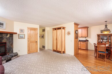 Living Room-20160319-9320