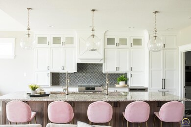 4631 SW Verna Ln, Topeka, KS 66610 - photo 3