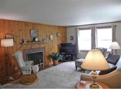 57 Maple St, Shelburne Falls, MA 01370 - photo 5