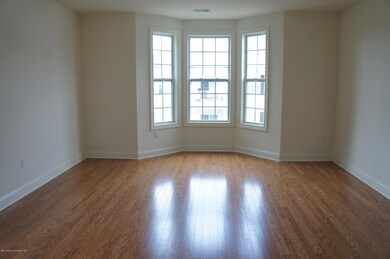 209 Bloomsbury Dr, Morganville, NJ 07751 - photo 5