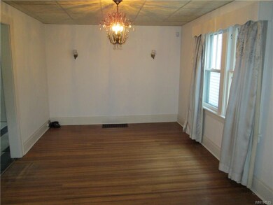 173 Crystal Ave, Buffalo, NY 14220 - photo 5