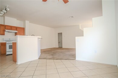 2050 N Los Feliz St unit 176, Sunrise Manor, NV 89156 - photo 6