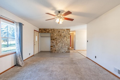 11509 Winnetka Ave N, Champlin, MN 55316 - photo 4