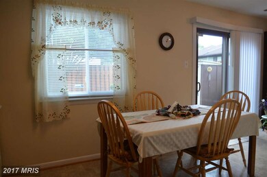 2556 Fox Ridge Ct unit 40, Woodbridge, VA 22192 - photo 4