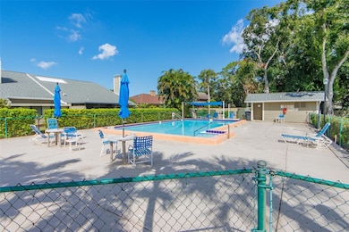 3401 Avenida Madera unit B, Bradenton, FL 34210 - photo 6