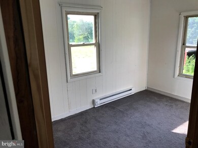 5433 Limeport Pike, Coopersburg, PA 18036 - photo 7