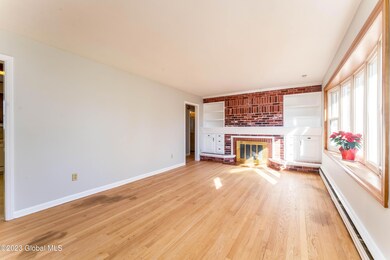 80 Mcnutt Ave, Albany, NY 12205 - photo 5