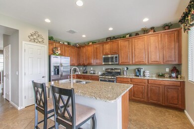 6) KITCHEN