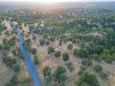 15510 Diamond Star Rd, Red Bluff, CA 96080 - photo 4