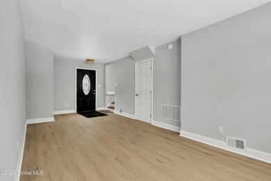 05-P1279474