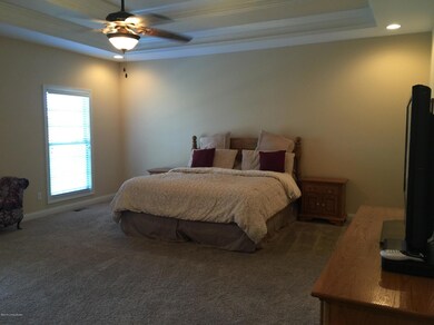 195 Olde Colony Ct, Mount Washington, KY 40047 - photo 4