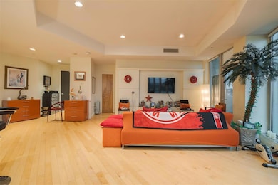 Founders Tower unit 34, Oklahoma City, OK 73112 - photo 7