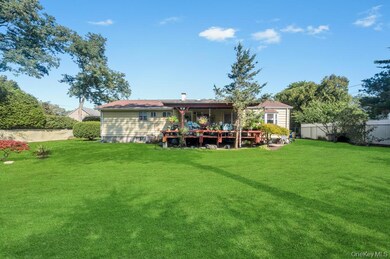 412 No Tree Rd, Centereach, NY 11720 - photo 7