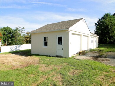 5008 Silver Spring Rd, Perry Hall, MD 21128 - photo 3