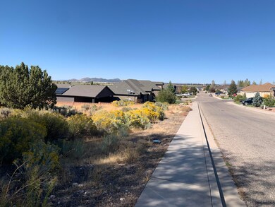 1170 S 4175 W unit IV, Cedar City, UT 84720 - photo 2