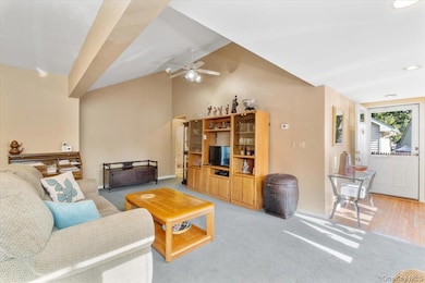 5 Spruce St, Lake Peekskill, NY 10537 - photo 5