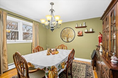 911 Stafford St, Rochdale, MA 01542 - photo 6