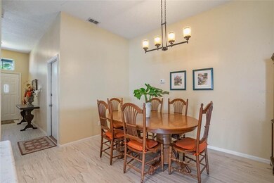 8160 Saint Albans Dr, Orlando, FL 32835 - photo 7