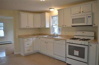 19 Verne St, Brockton, MA 02301 - photo 3