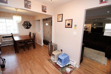 21 Garth Ct, Staten Island, NY 10306 - photo 7