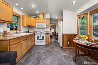 1546 Reservation Rd SE unit 62, Olympia, WA 98513 - photo 6