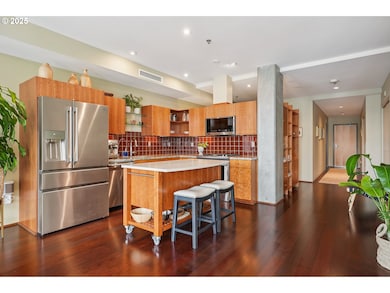 Eliot Tower unit 1110, Portland, OR 97205 - photo 6