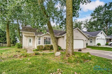 813 N Hill Trail, Findlay, OH 45840 - photo 3