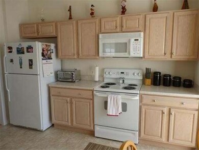 1 Bluebird Dr unit 1, South Grafton, MA 01560 - photo 2