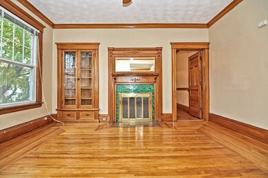 128 Vernon St, Worcester, MA 01610 - photo 4