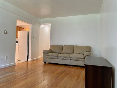 76 Euston Rd unit 4A, Boston, MA 02135 - photo 2