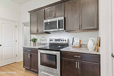 208Crescent-17