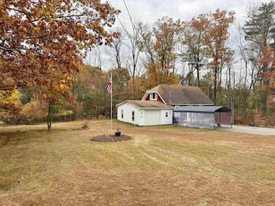 18 Pine St, Tilton, NH 03276 - photo 2