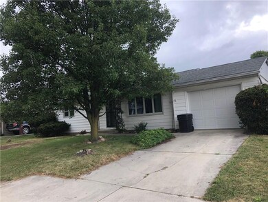 406 Jackson St, Wapakoneta, OH 45895 - photo 4