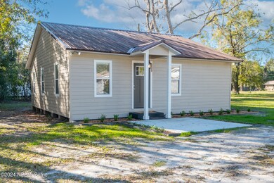 350 SW 4th St-3