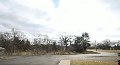 615 New Rd, Southampton, PA 18966 - photo 5