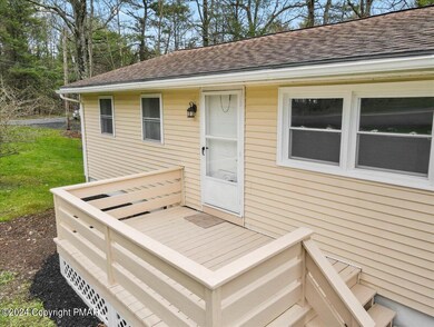1426 Brislin Rd, Stroudsburg, PA 18360 - photo 6